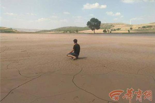 如何哄睡宝宝是难题？抱着睡、躺着睡、奶着睡，孩子睡好有助成长
